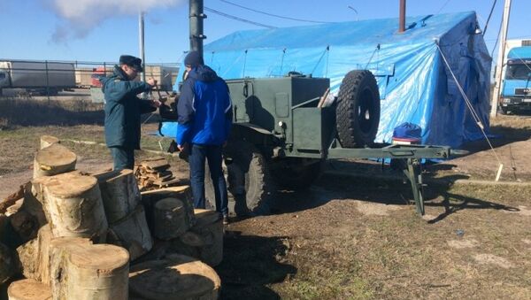 На Керченской переправе развернули пункты обогрева и полевую кухню МЧС