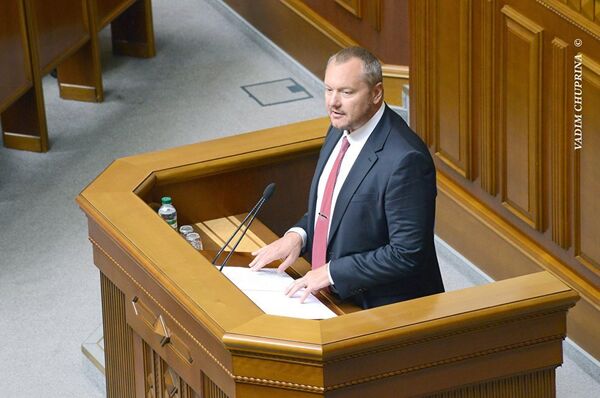 Народный депутат Украины VIII созыва Андрей Артеменко Народный депутат Украины VIII созыва Андрей Артеменко