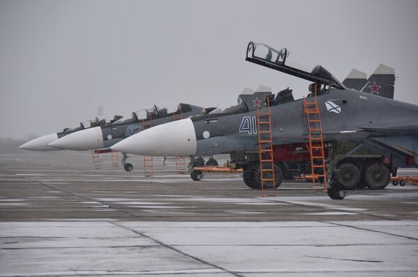 Самолеты Су-30 СМ, поступившие на вооружение в Севастопольский Краснознаменный Ордена Кутузова третьей степени отдельный морской штурмовой авиационный полк Черноморского флота Самолеты Су-30 СМ, поступившие на вооружение в Севастопольский Краснознаменный Ордена Кутузова третьей степени отдельный морской штурмовой авиационный полк Черноморского флота