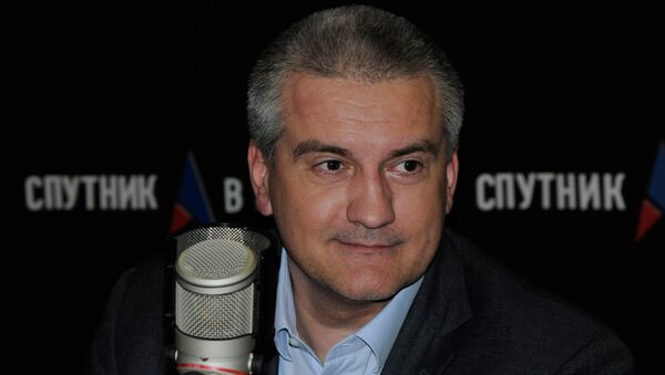 Глава Республики Сергей Аксенов на радио Спутник в Крыму