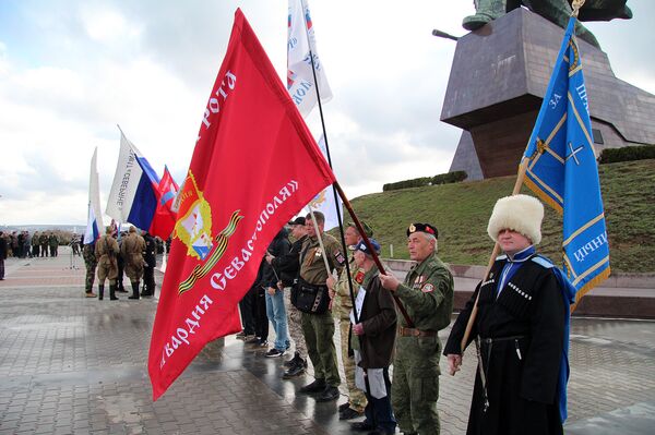 В Севастополе состоялся митинг в честь третьей годовщины воссоединения Крыма с Россией В Севастополе состоялся митинг в честь третьей годовщины воссоединения Крыма с Россией