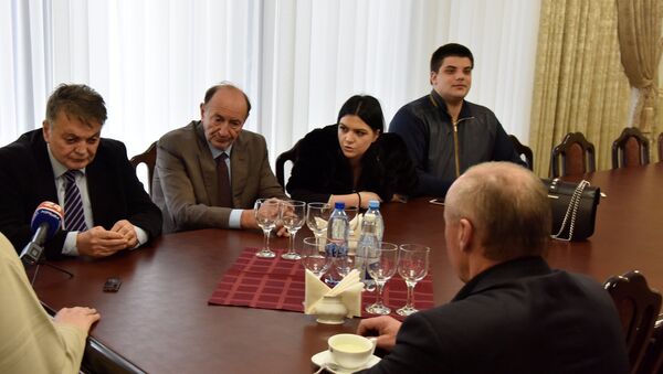 В Крым прибыли первые члены делегации евродепутатов