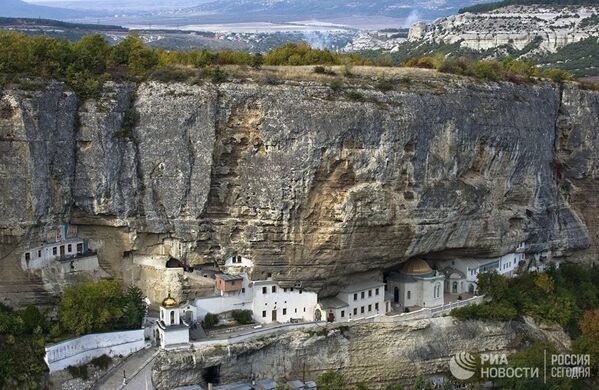 Свято-Успенский мужской монастырь в Бахчисарайском районе в Крыму