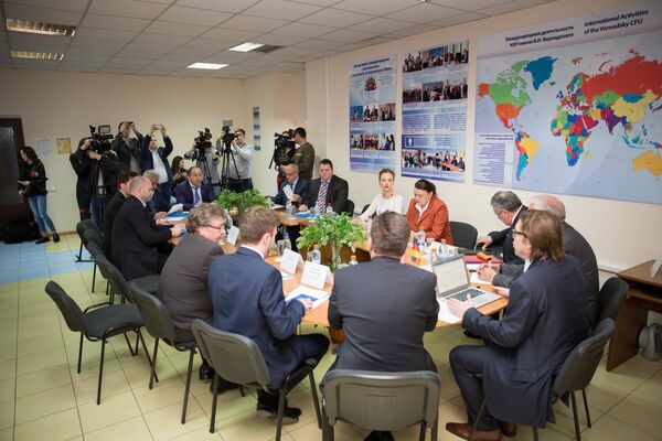 Международный круглый стол Народная дипломатия как основной ресурс налаживания межнационального диалога, обеспечения взаимопонимания между народами с участием немецкой делегации Международный круглый стол Народная дипломатия как основной ресурс налаживания межнационального диалога, обеспечения взаимопонимания между народами с участием немецкой делегации