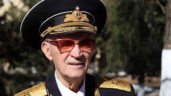 Контр-адмирал в отставке, командир ракетного крейсера Грозный Волин Корнейчук