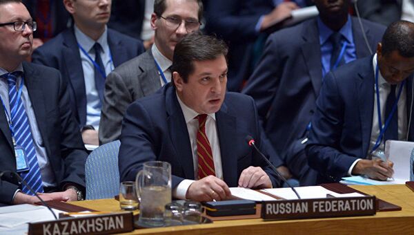Заместитель постпреда РФ при ООН Владимир Сафронков на заседании Совбеза ООН по Сирии. 7 апреля 2017