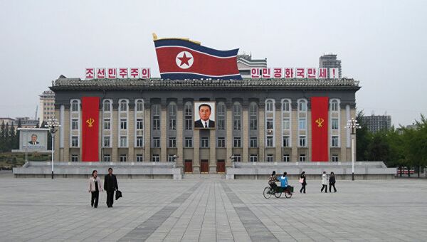 Центральная площадь в Пхеньяне, КНДР. Архивное фото