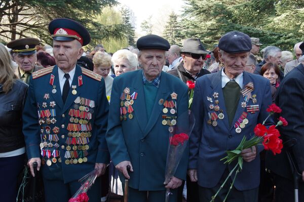 Мероприятия, посвященные 73-й годовщине освобождения Симферополя от немецко-фашистских захватчиков Мероприятия, посвященные 73-й годовщине освобождения Симферополя от немецко-фашистских захватчиков