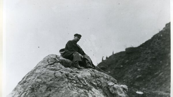 Феликс Дзержинский во время горной прогулки в Крыму