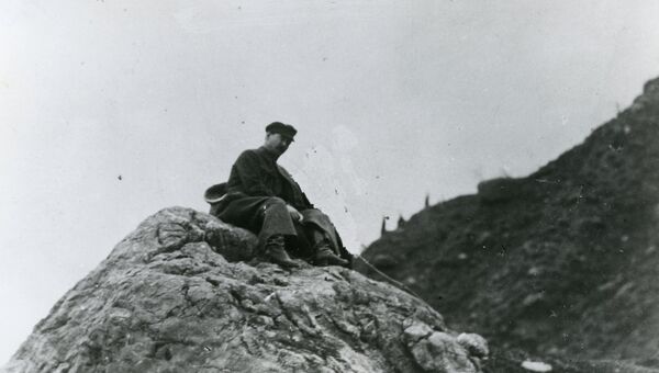 Феликс Дзержинский во время горной прогулки в Крыму