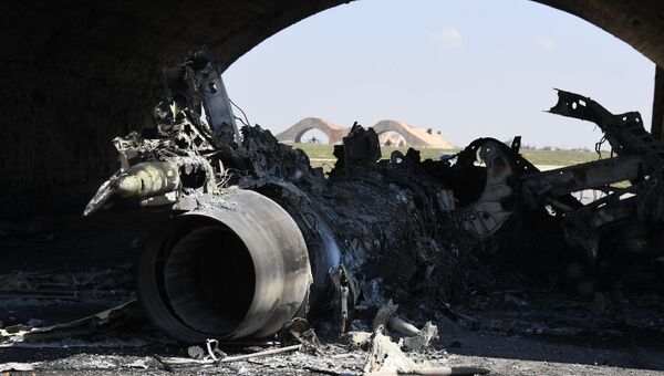 Последствия ракетного удара США по авиабазе Шайрат в Сирии