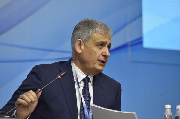 Заместитель министра экономического развития РФ Сергей Назаров на III Ялтинском международном экономическом форуме в Крыму