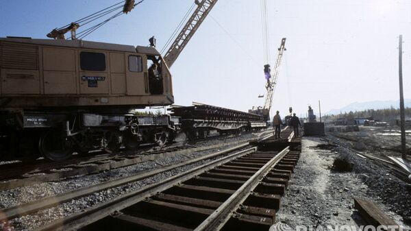 Строительство железной дороги. Архивное фото