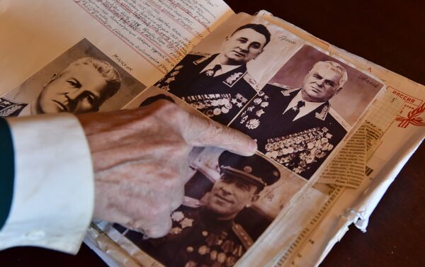 Архивный альбом ветерана Великой Отечественной войны, гвардии полковника Василия Галыгина Архивный альбом ветерана Великой Отечественной войны, гвардии полковника Василия Галыгина