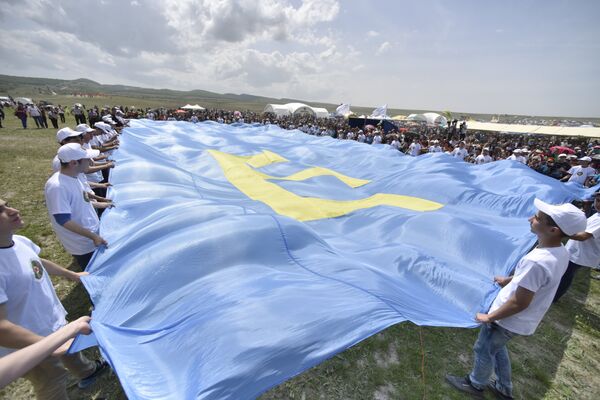 Крымско-татарский праздник Хыдырлез в Крыму Крымско-татарский праздник Хыдырлез в Крыму