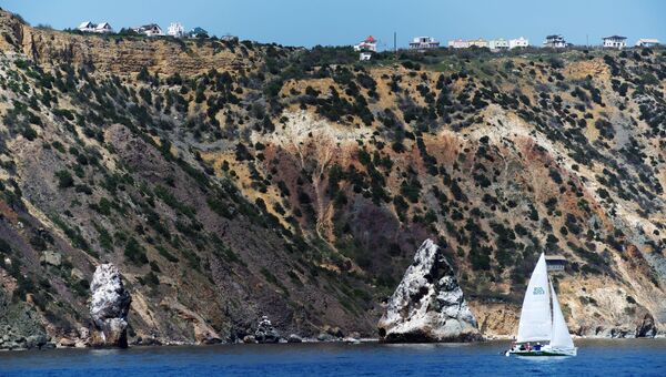 Мыс Фиолент на Гераклейском полуострове на юго-западном побережье Крыма, в Балаклавском районе Севастополя