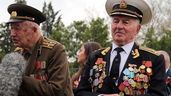 Ветераны Великой Отечественной войны на военном параде в Севастополе