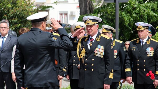 Командующий Черноморским флотом России адмирал Александр Витко на торжественном вмитинге, посвященном 234-й годовщине основания ЧФ РФ