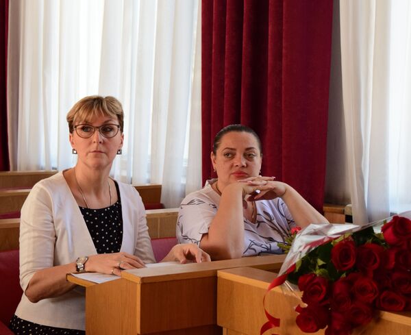 Назначение главным архитектором Симферополя Ирины Ивановой (на фото слева) Назначение главным архитектором Симферополя Ирины Ивановой (на фото слева)
