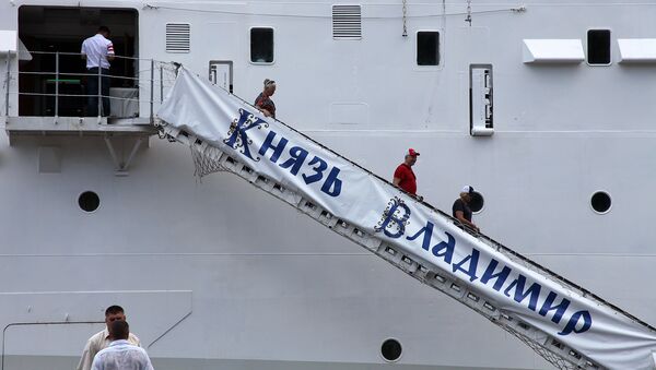 Прибытие в Севастополь лайнера Князь Владимир, совершившего первый круизный рейс