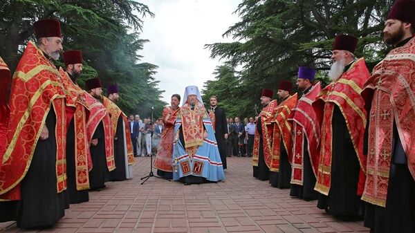 Митрополит Симферопольский и Крымский Владыка Лазарь провел молебен в память о воинах, павших в годы ВОВ