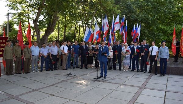 В Симферополе по случаю Дня партизан и подпольщиков состоялся торжественный митинг
