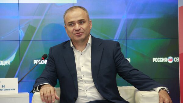 Глава администрации Феодосии Станислав Крысин