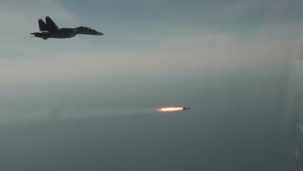 Су-30СМ в действии: летчики испытали управляемое оружие нового истребителя