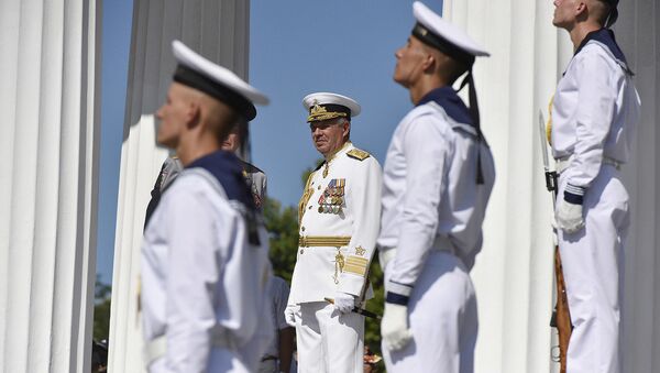 Празднование Дня ВМФ России в Севастополе. На фото: главнокомандующий ЧФ адмирал Александр Витко