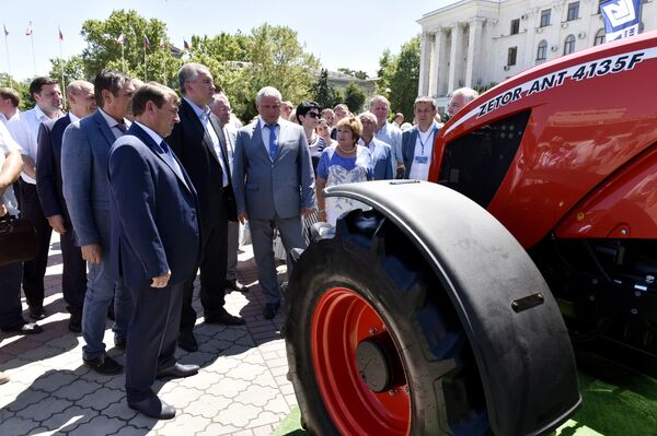 Выставка промышленного потенциала Владимирской области в Симферополе Выставка промышленного потенциала Владимирской области в Симферополе