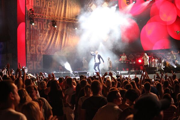 Дима Билан на концерте в рамках музыкального фестиваля ZBFest в Балаклаве (Севастополь)