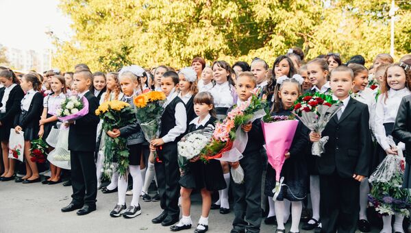 Праздничная линейка 1 сентября в школе №31 в Симферополе