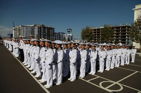 Праздничная линейка в Севастопольском президентском кадетском училище Праздничная линейка в Севастопольском президентском кадетском училище
