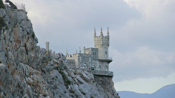 Дворец-замок Ласточкино гнездо