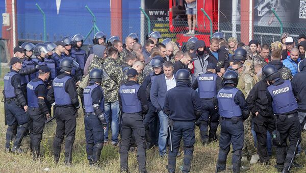Противники бывшего президента Грузии Михаила Саакашвили на украинско-польской границе. 10 сентября 2017 года