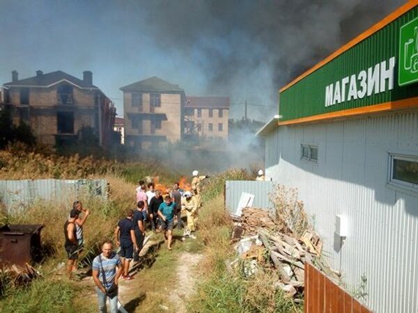 Пожар в магазине в поселке Береговое (Феодосийский городской округ) Пожар в магазине в поселке Береговое (Феодосийский городской округ)