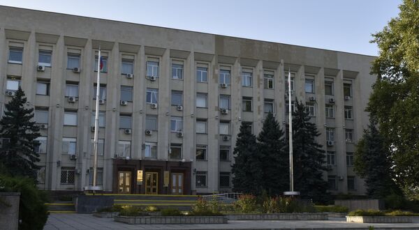 Здание горсовета и горадминистрации Симферополя Здание горсовета и горадминистрации Симферополя