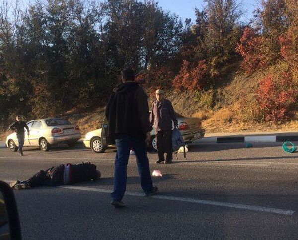 На автодороге Симферополь - Алушта сбили пешехода и скрылись с места ДТП