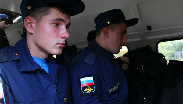 Отправка крымских призывников на службу в Вооруженные силы России