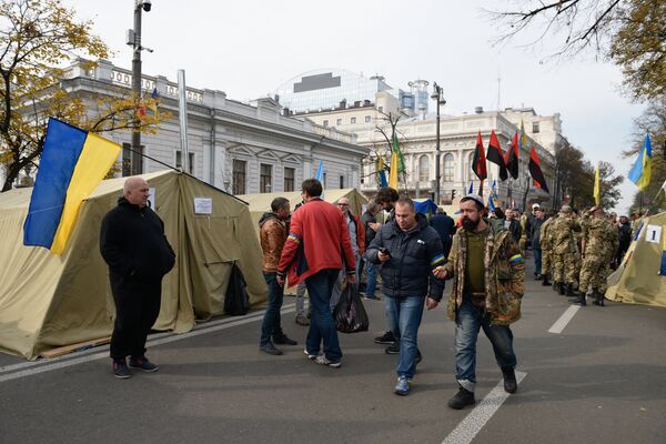 Митинг у здания Верховной рады Украины в Киеве Митинг у здания Верховной рады Украины в Киеве