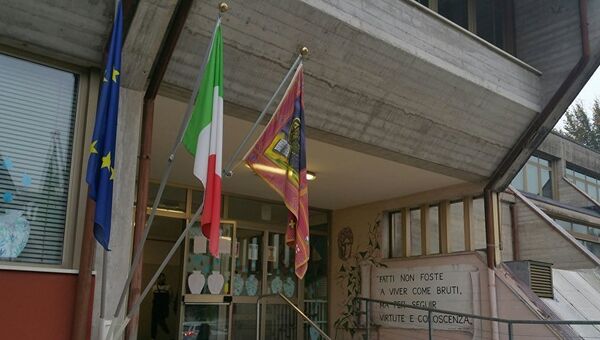 Участок для голосования на референдуме об автономии в области Венето, Италия