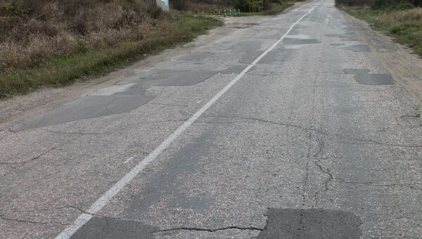 Отремонтированный участок дороги на Партизанском шоссе в Симферопольском районе