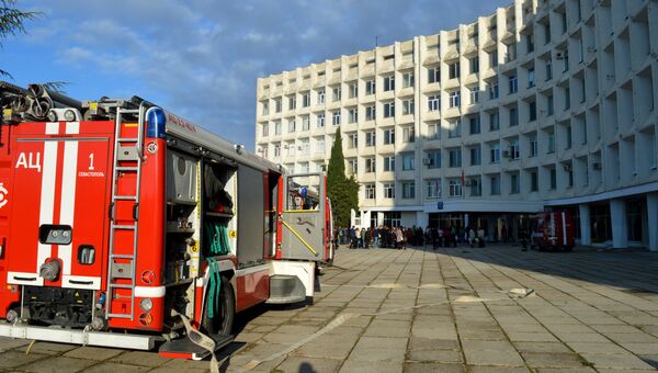 На месте пожара в корпусе Севастопольского государственного университета