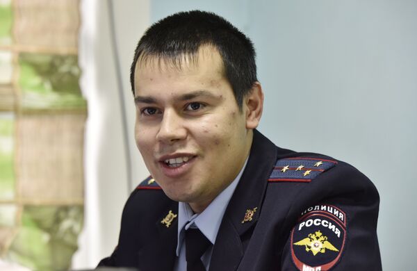 Участковый инспектор Отдела МВД по Советскому району, капитан полиции Энвер Аблямитов Участковый инспектор Отдела МВД по Советскому району, капитан полиции Энвер Аблямитов