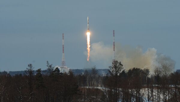 Старт ракеты-носителя Союз-2.1б с космическим аппаратом (КА) дистанционного зондирования Земли Метеор №2-1 и с 17 иностранными аппаратами с космодрома Восточный. 28 ноября 2017