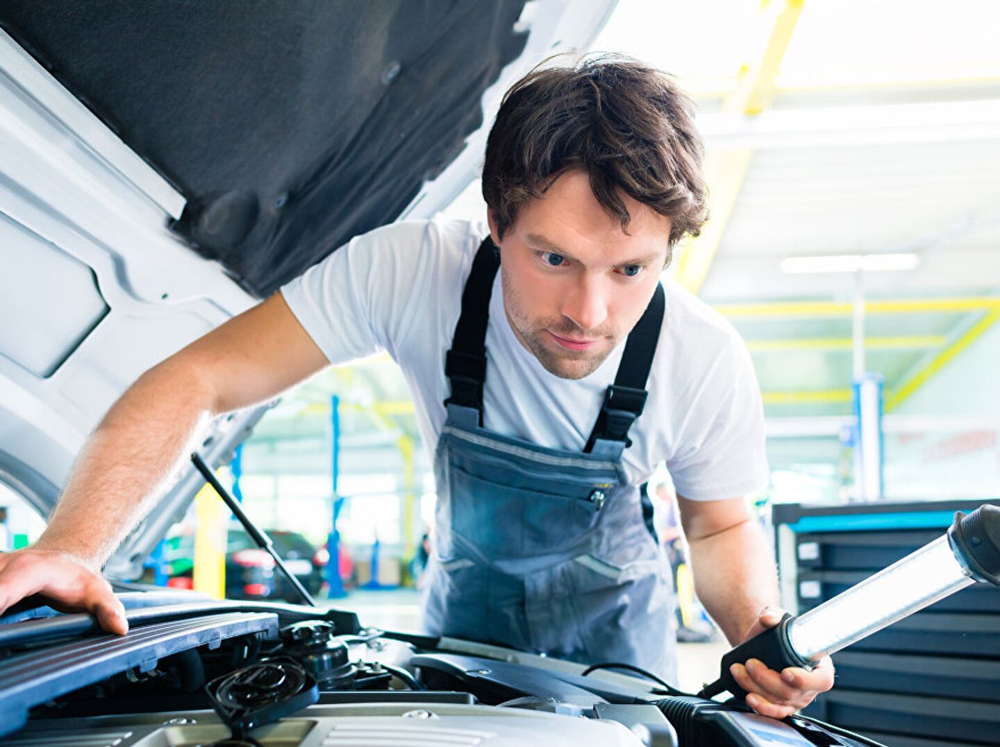 симферополь работа механик. требуется механик по выпуску автотранспорта. что производит стрим механик севастополь. название предприятия механик. симферополь работа механик.