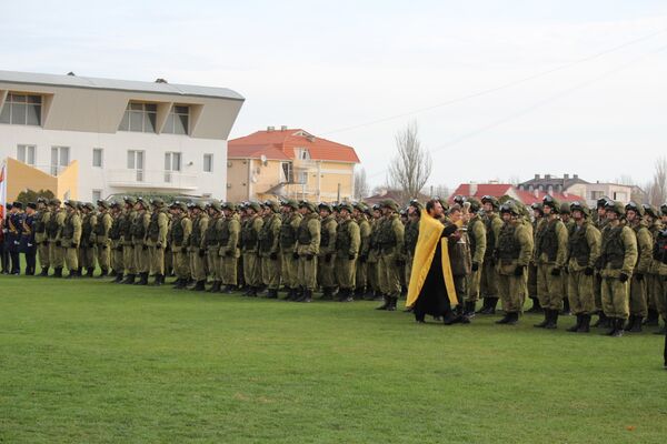 Военные священники провели благословенный молебен по Господу за подвиг богатырский поднесенный во время торжественного открытия в Крыму 171 отдельного десантно-штурмового батальона 7-й гвардейской десантно-штурмовой дивизии (горной) Военные священники провели благословенный молебен по Господу за подвиг богатырский поднесенный во время торжественного открытия в Крыму 171 отдельного десантно-штурмового батальона 7-й гвардейской десантно-штурмовой дивизии (горной)