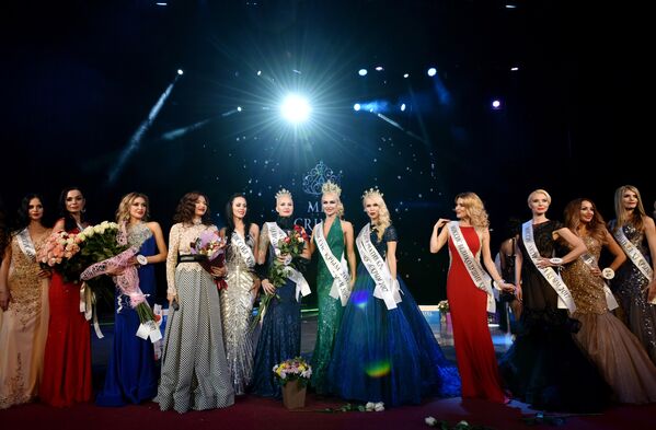 Участницы национального конкурса красоты и материнства Миссис Крыма 2017