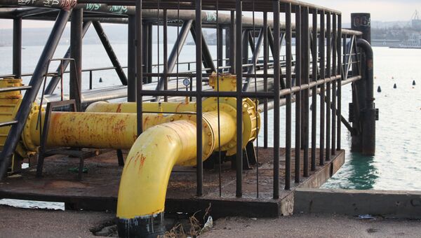 Труба газопровода в Севастопольской бухте