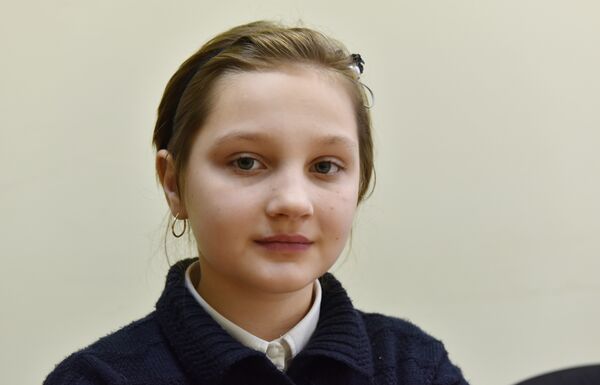 Маргарита, ученица школы №42 им. Эшрефа Шемьи-заде в микрорайоне Каменка (Симферополь) Маргарита, ученица школы №42 им. Эшрефа Шемьи-заде в микрорайоне Каменка (Симферополь)